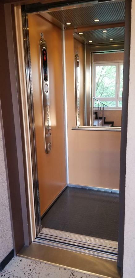 27 Apartment *